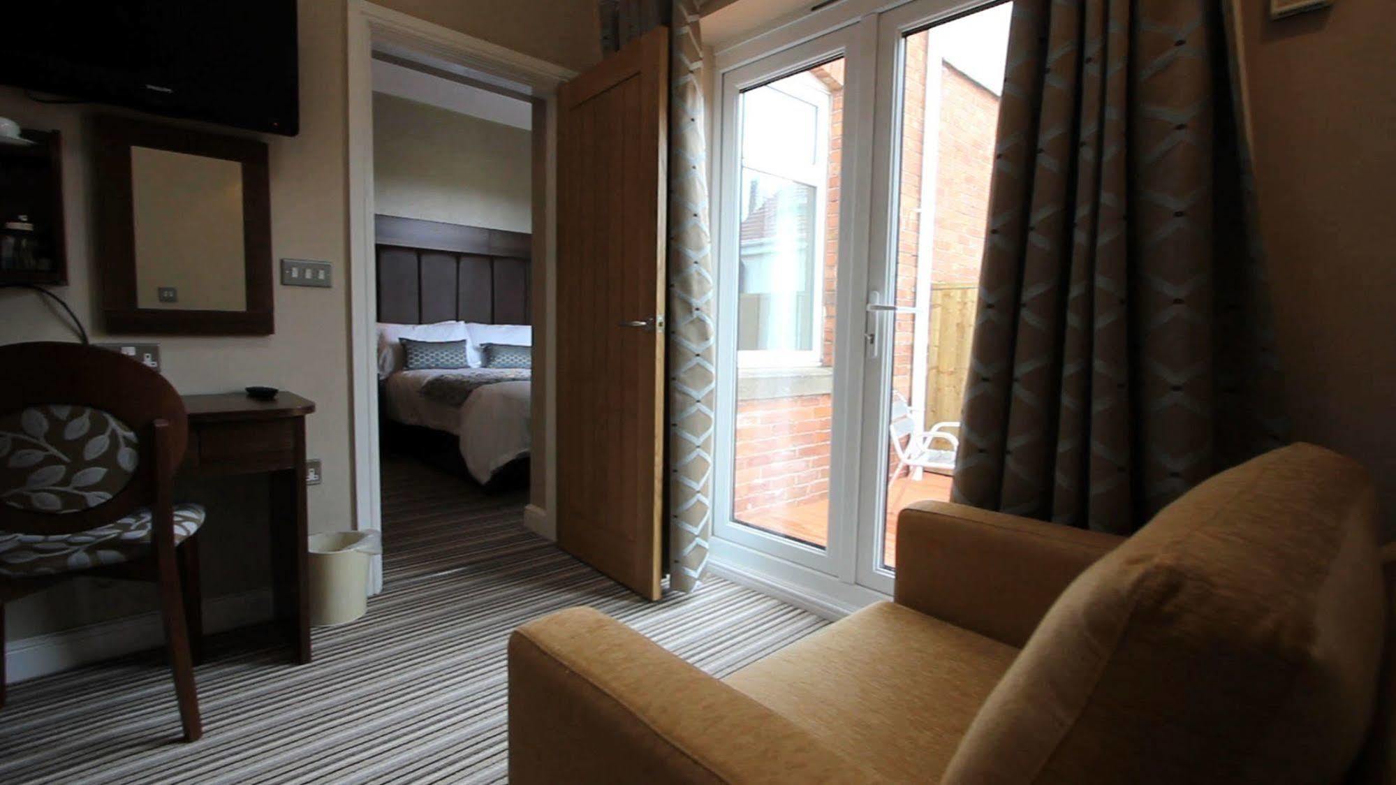 Twin Oaks Hotel Chesterfield Luaran gambar